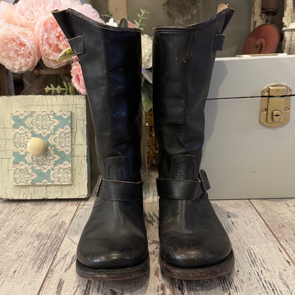 FREEBIRD CROSBY BOOTS | BLK DISTRESSED LEATHER | MOTO FESTIVAL | Free People | 9 - Picture 15 of 15